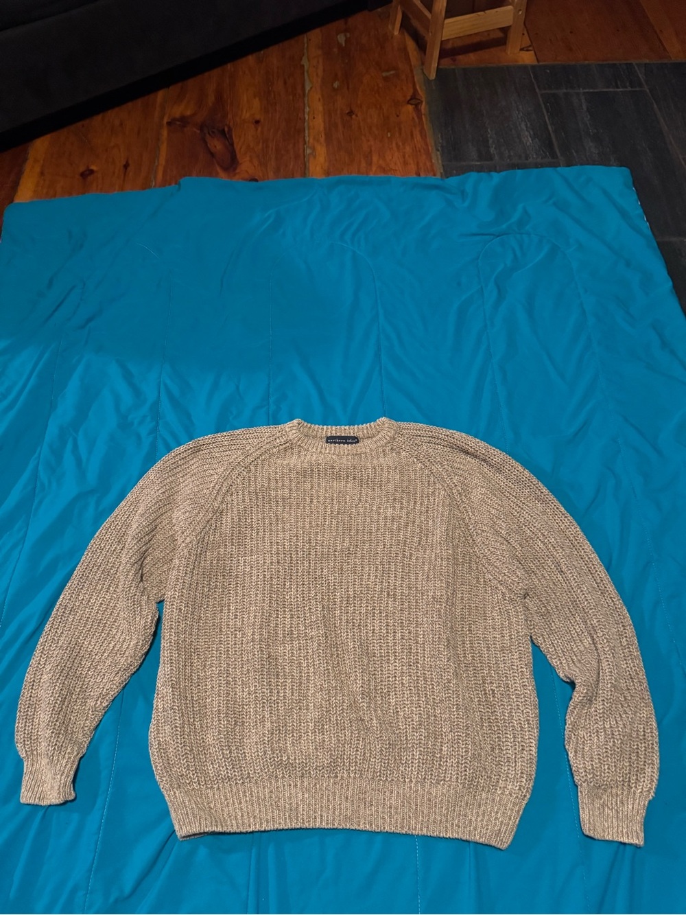 Northern Isles Women’s Beige Crewneck Knit Sweater